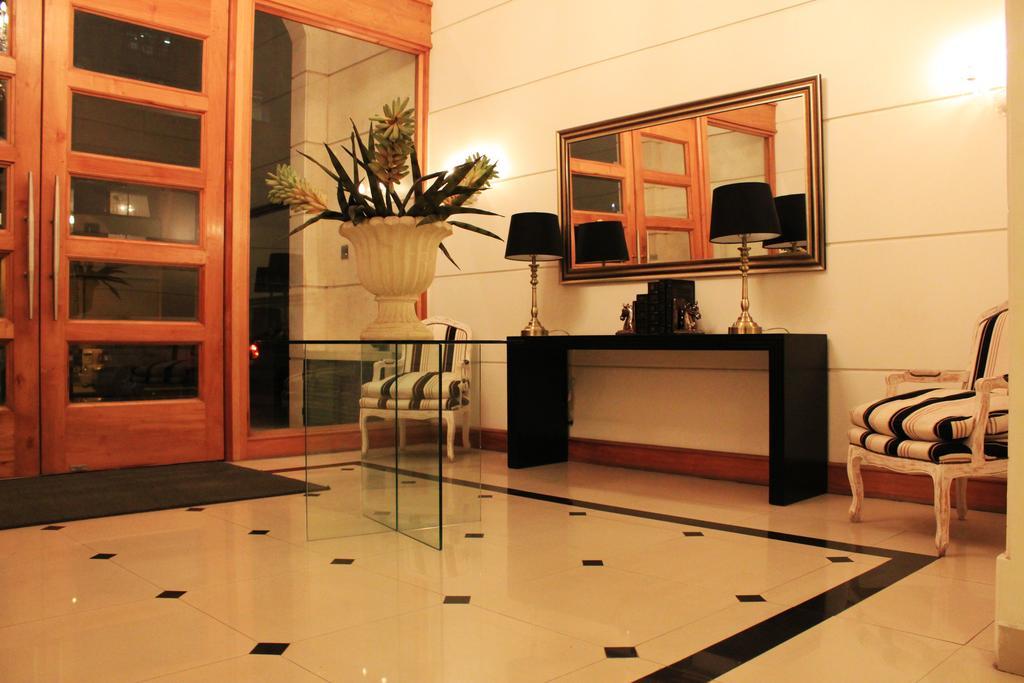 サンティアゴPlaza Paris Amistarアパートメント 部屋 写真