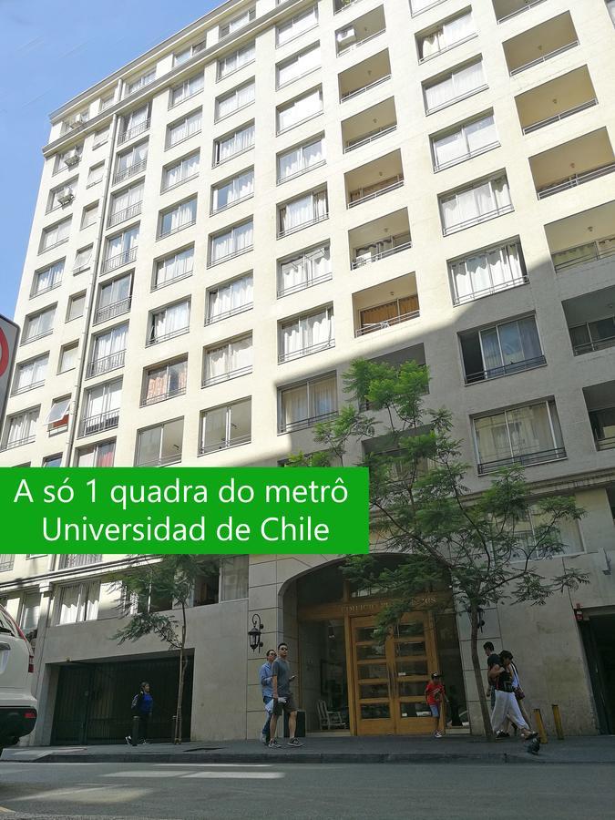サンティアゴPlaza Paris Amistarアパートメント エクステリア 写真